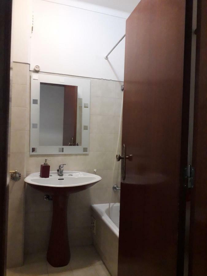 Apartamento 300 Metros Do Santuario De Fatima T4 Exterior foto